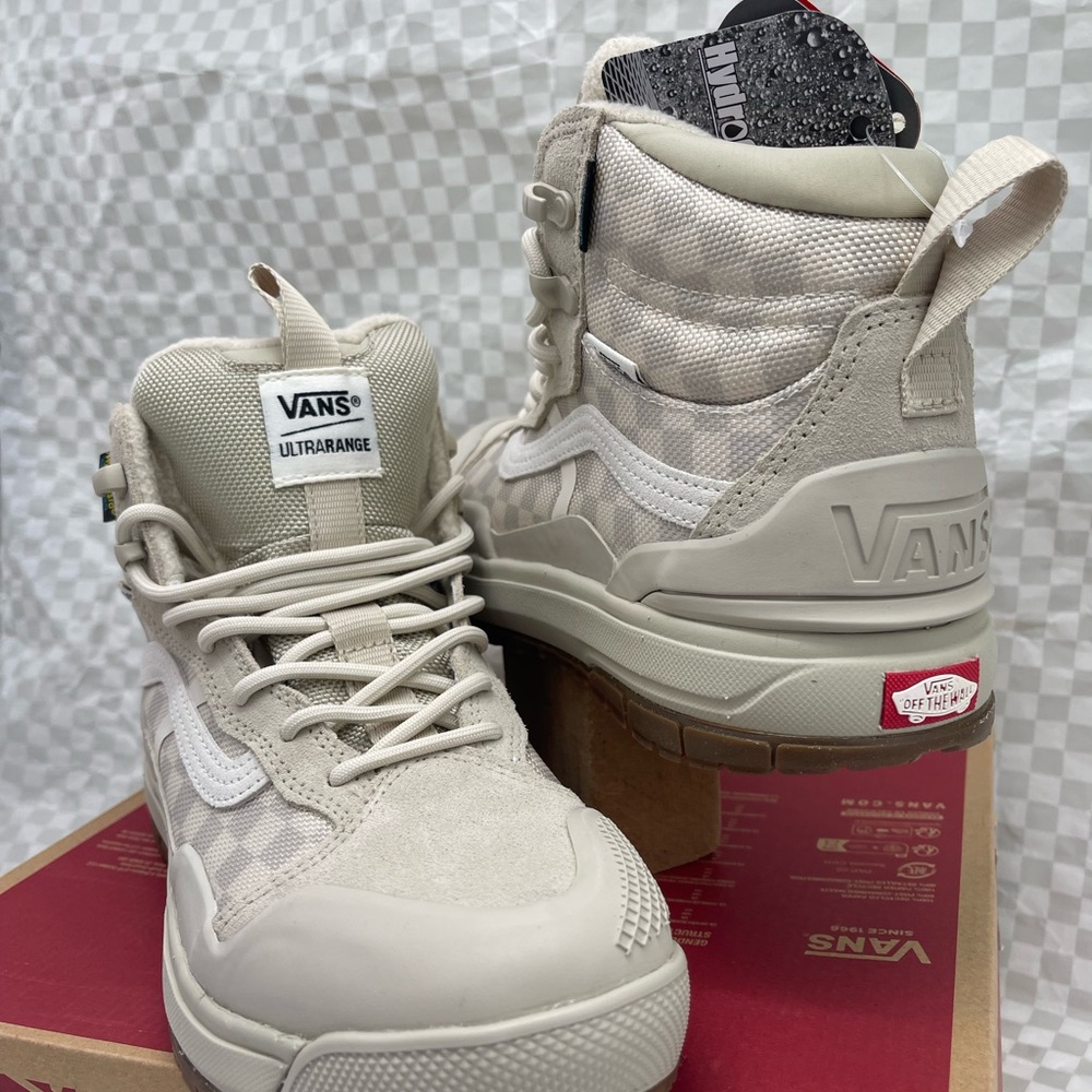 Vans WMNS' UltraRange EXO Hi Gore-Tex
Cream Lace Up Boot
Mte2
Checkerboard Birch - Picture 9 of 16